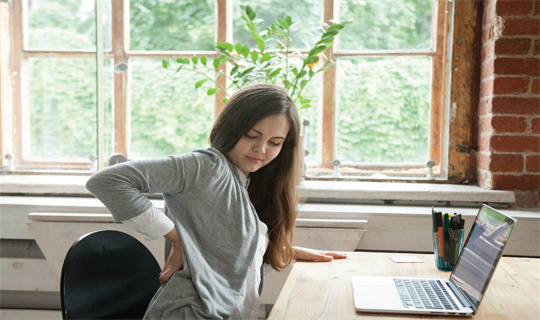 ¿Cómo manejar el dolor de espalda para los empleados?